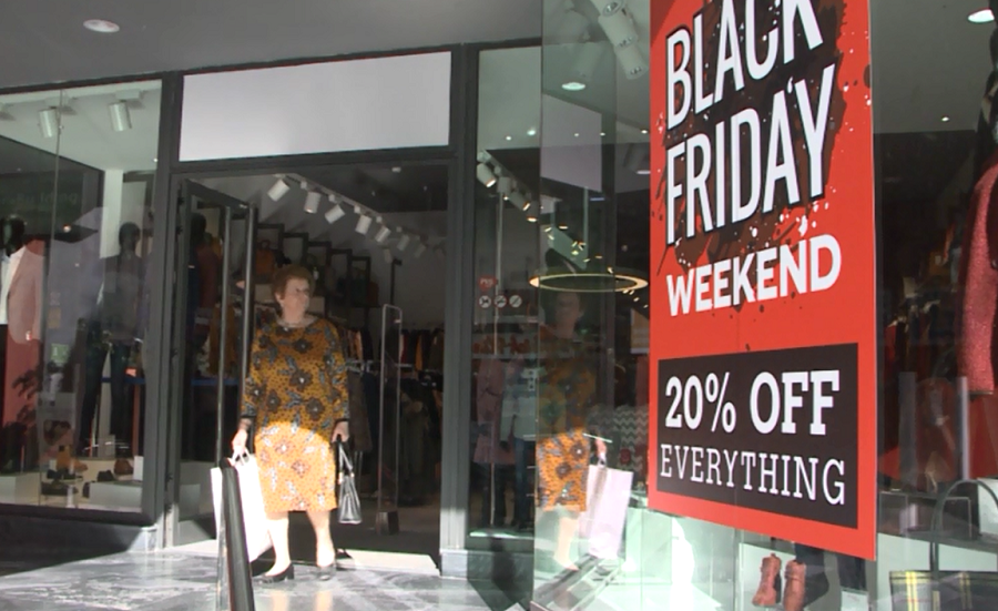 Estensjoni talBlack Friday tissarraf f'xahar pożittiv għannegozji