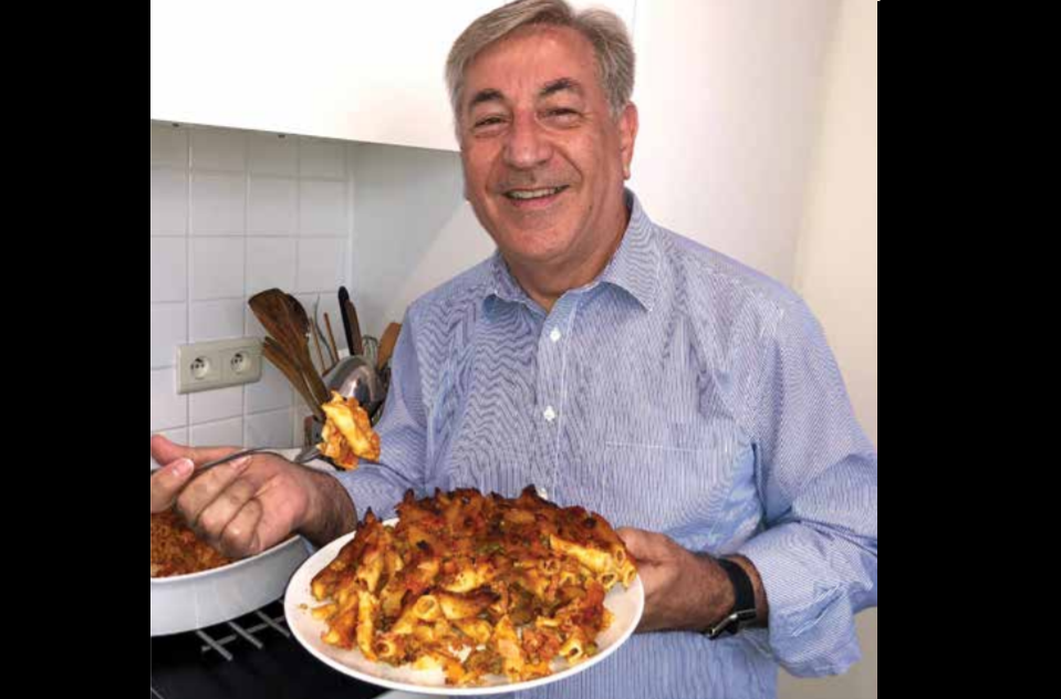 Karmenu Vella reveals his recipe for baked macaroni TVMnews.mt