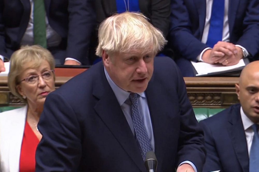 Boris Johnson challenges Opposition to present no confidence motion in
