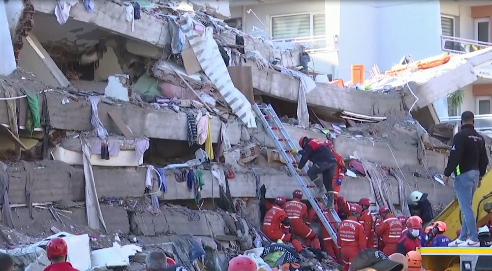 WATCH Destruction after TurkeyGreece earthquake increase in victims