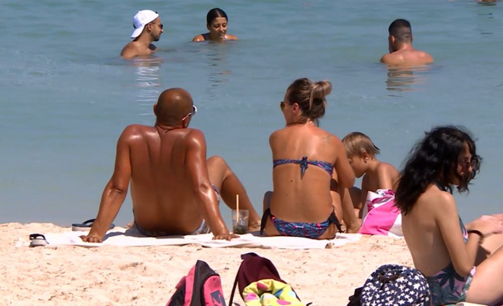 WATCH Do masks have to be worn at the seaside? TVMnews.mt