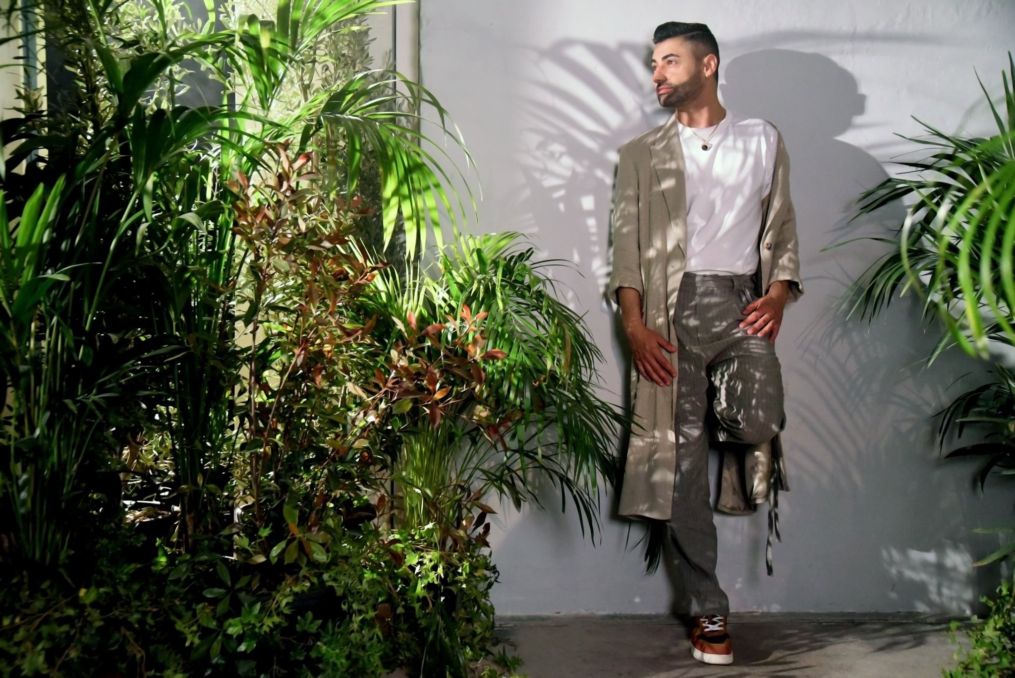 Glen Vella launches music video of 'Ħarsa Biss' TVMnews.mt