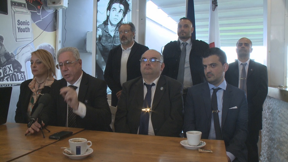 IlPartit Popolari jgħid li lpartiti lkbar naffru ħafna żgħażagħ biex