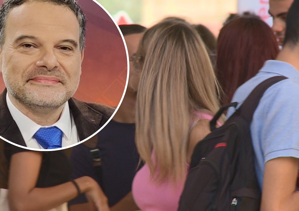 Academic suggests that politics should be taught at postsecondary