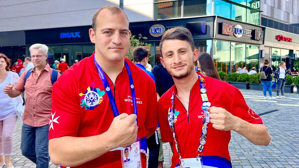 Gruppetta u Burke jirbħu żewġ midalji taddeheb flaħħar ġurnata tal