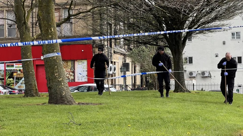 UK: Man arrested over murder of woman who was walking with her baby ...