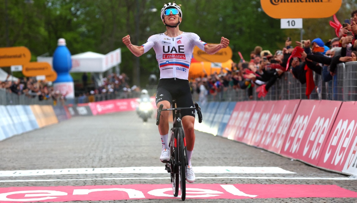 Giro d'Italia Tadej Pogacar jirbaħ ittieni tappa TVMnews.mt
