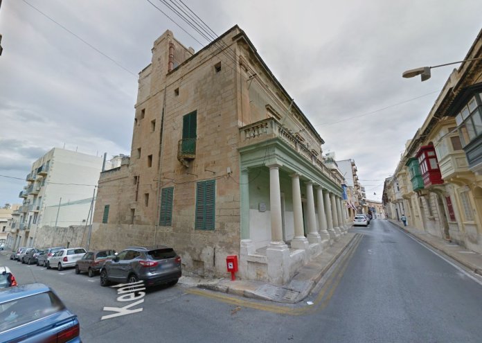 Il-Kurja tirtira applikazzjoni għal żvilupp f&amp;#39;Villa Schinas f&amp;#39;Tas ...