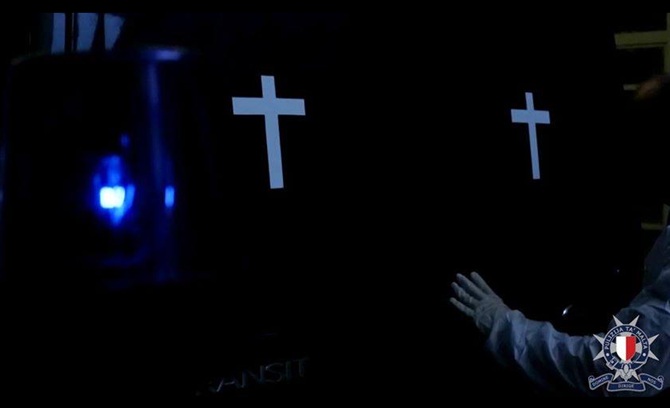 Man loses his life after falling into the sea while carrying out some work