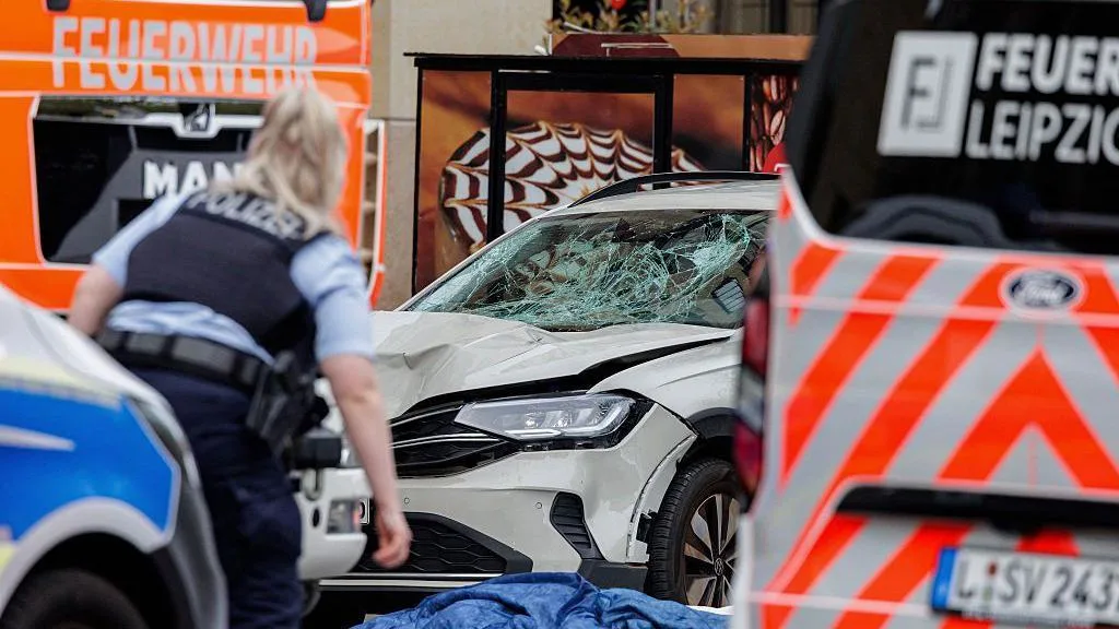 Two dead after car driven into crowd in Germany - TVMnews.mt